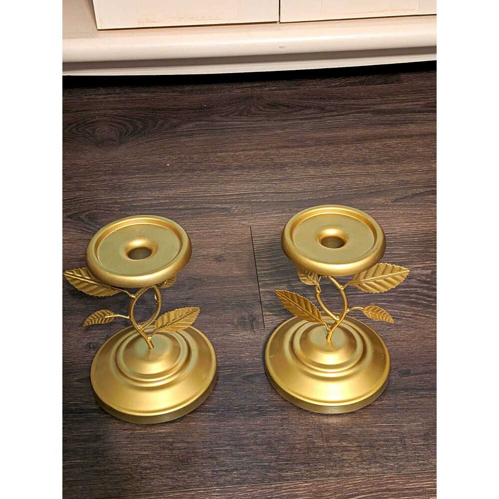 Set of 2 Gold Metal Floral Leaf Taper/Dinner Candle Holders, Freestanding